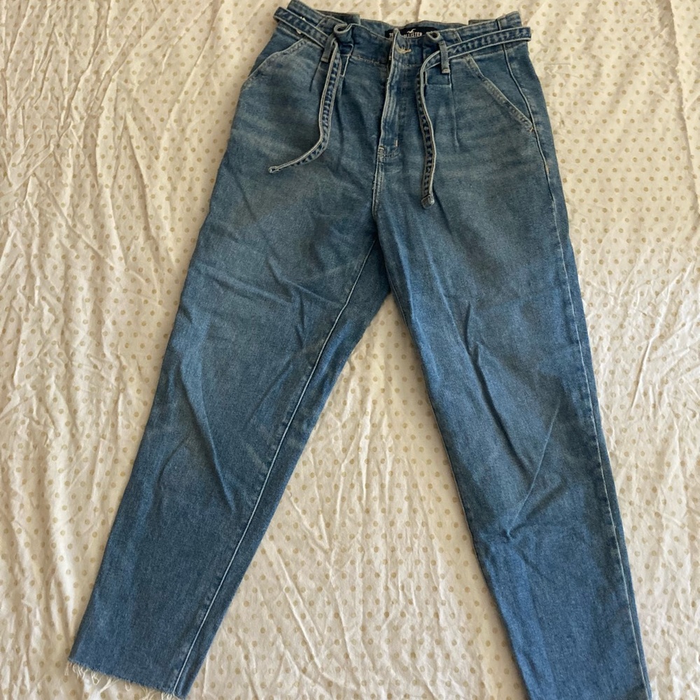 Hollister high rise mom jeans